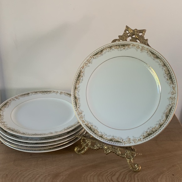 Signature Collection Queen Anne Japan 10‎ 1/4" Dinner Plate Green White Set of 6 - Picture 1 of 11